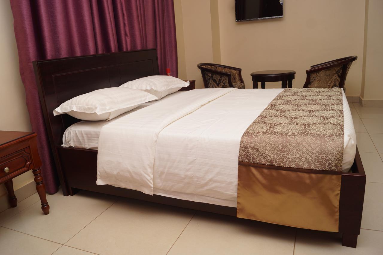 Diamonds Hotel Kampala Eksteriør bilde