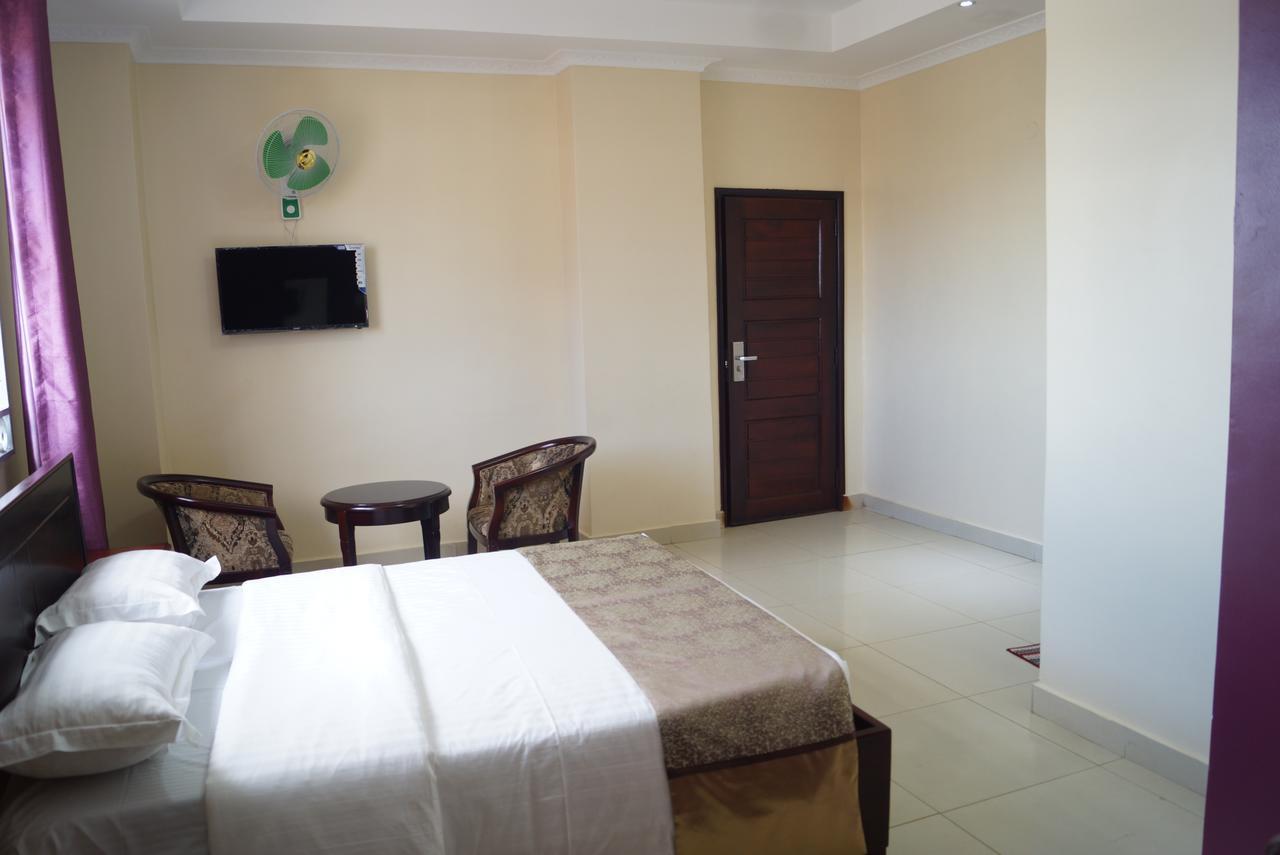 Diamonds Hotel Kampala Eksteriør bilde