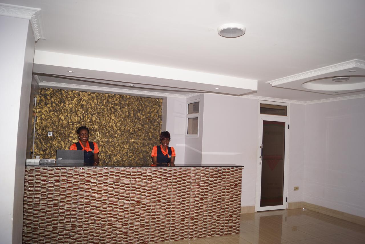 Diamonds Hotel Kampala Eksteriør bilde